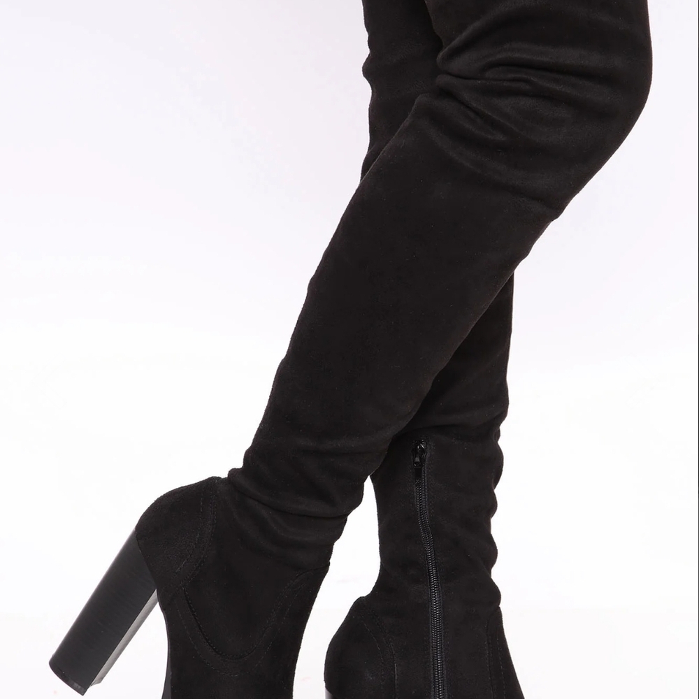 Fashion Nova - "Give You What You Need" Over the Knee Black Boots w/ Block Heel